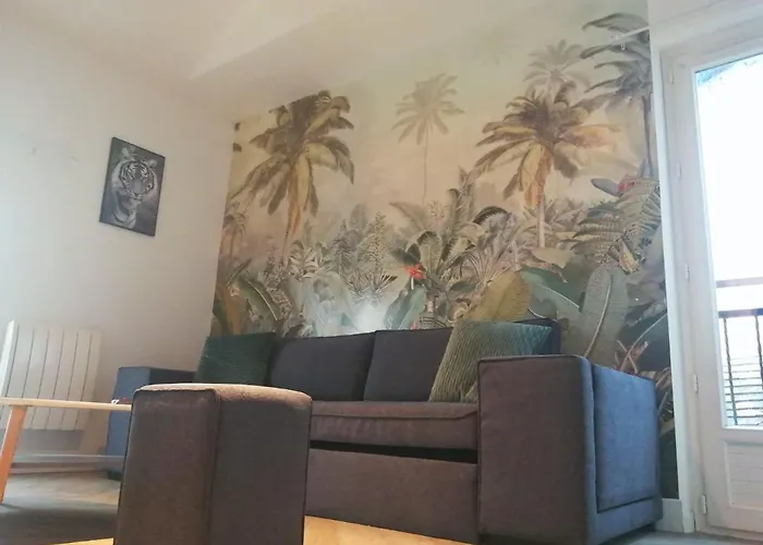 Agreable Maison De En Plein Coeur De Апартаменты *