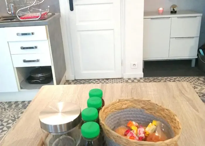 Agreable Maison De En Plein Coeur De Апартаменты *